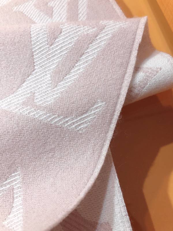 Louis Vuitton Scarf LVC00493 Louis Vuitton Scarf LVC00493